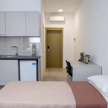 Fole Apartmanhotel Tirana