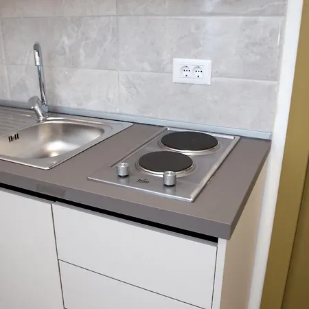 Fole מלון דירות 4*