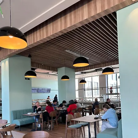 Fole מלון דירות 4*