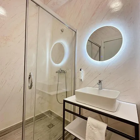 Fole Apartmanhotel Tirana